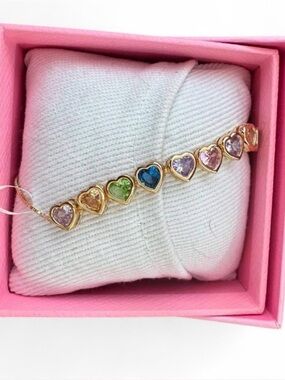 NWT ⚜️💜⚜️ Piper K Bracelet with Multicolor Cubic Zirconia Hearts
